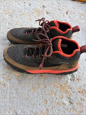 Timberland Men's Olive Green and Orange Low-Top Trail Sneakers